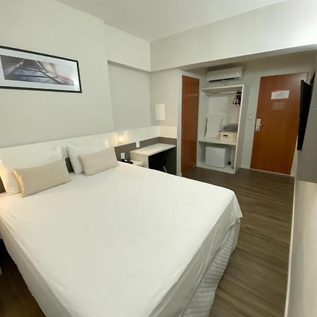 It'S Hotel Caratinga Esterno foto