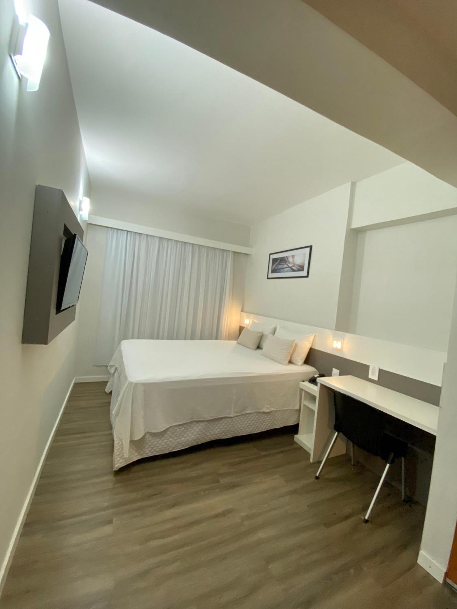 It'S Hotel Caratinga Esterno foto