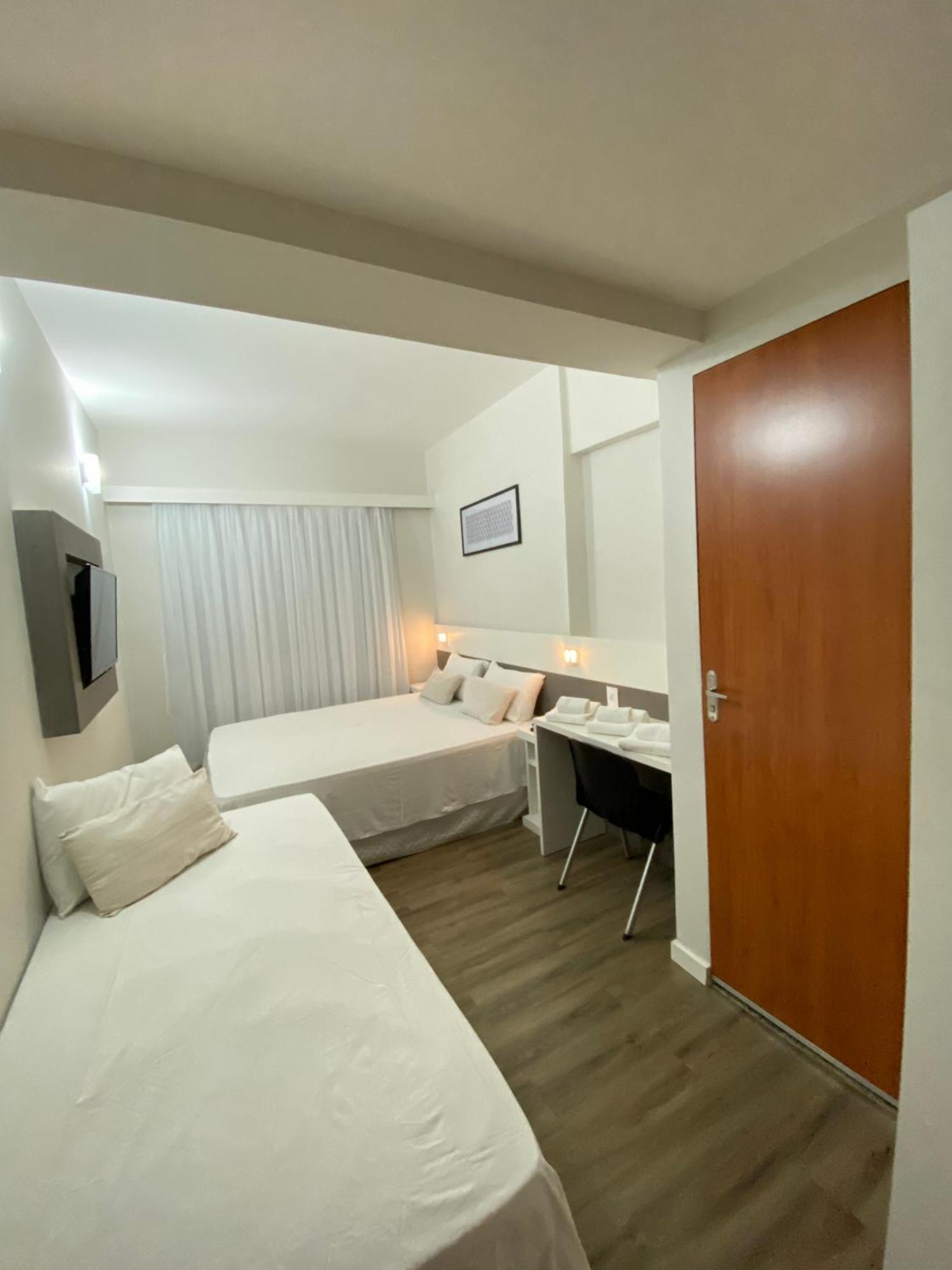 It'S Hotel Caratinga Esterno foto